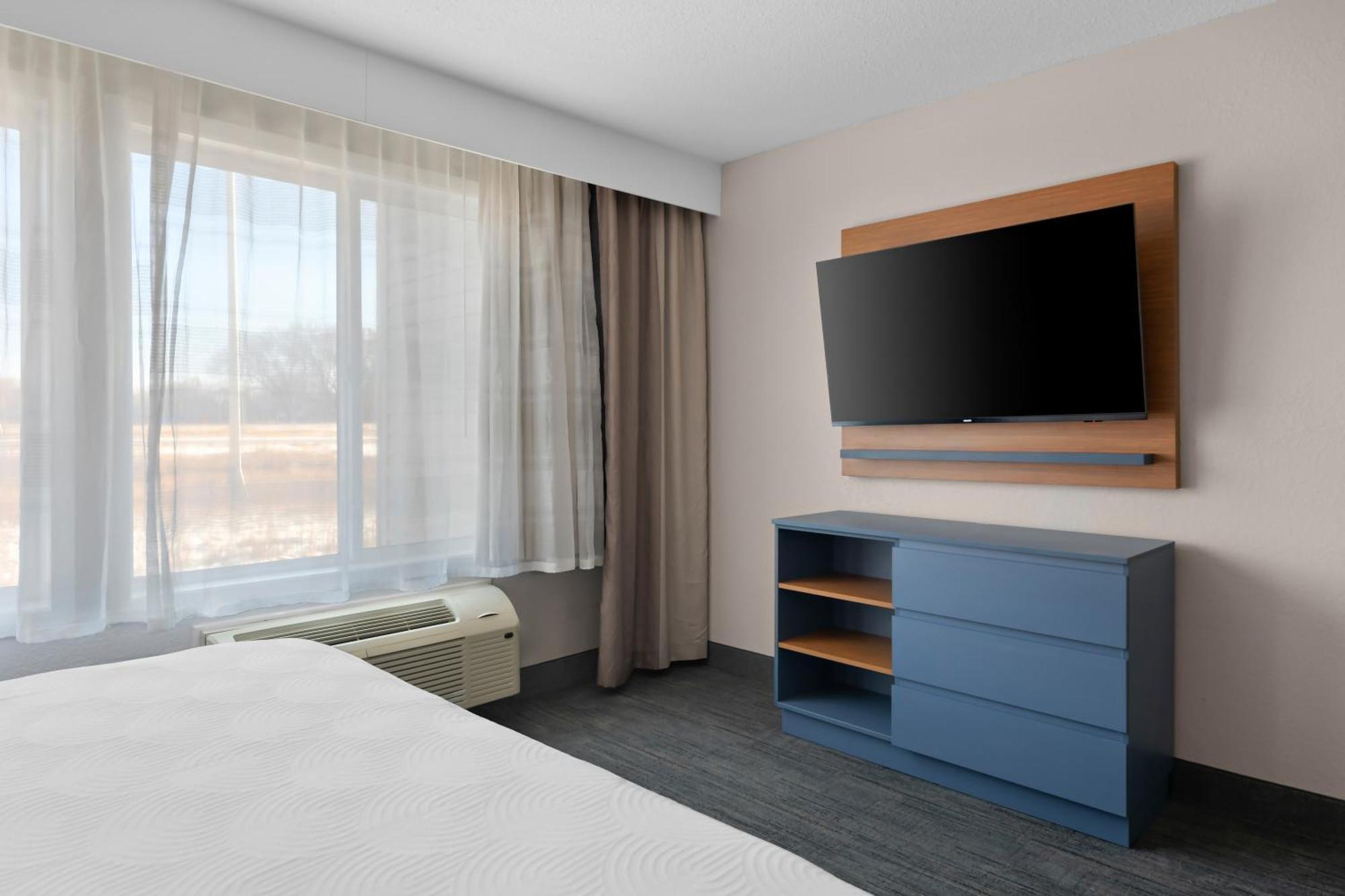 Country Inn & Suites By Radisson, Coon Rapids, Mn Εξωτερικό φωτογραφία